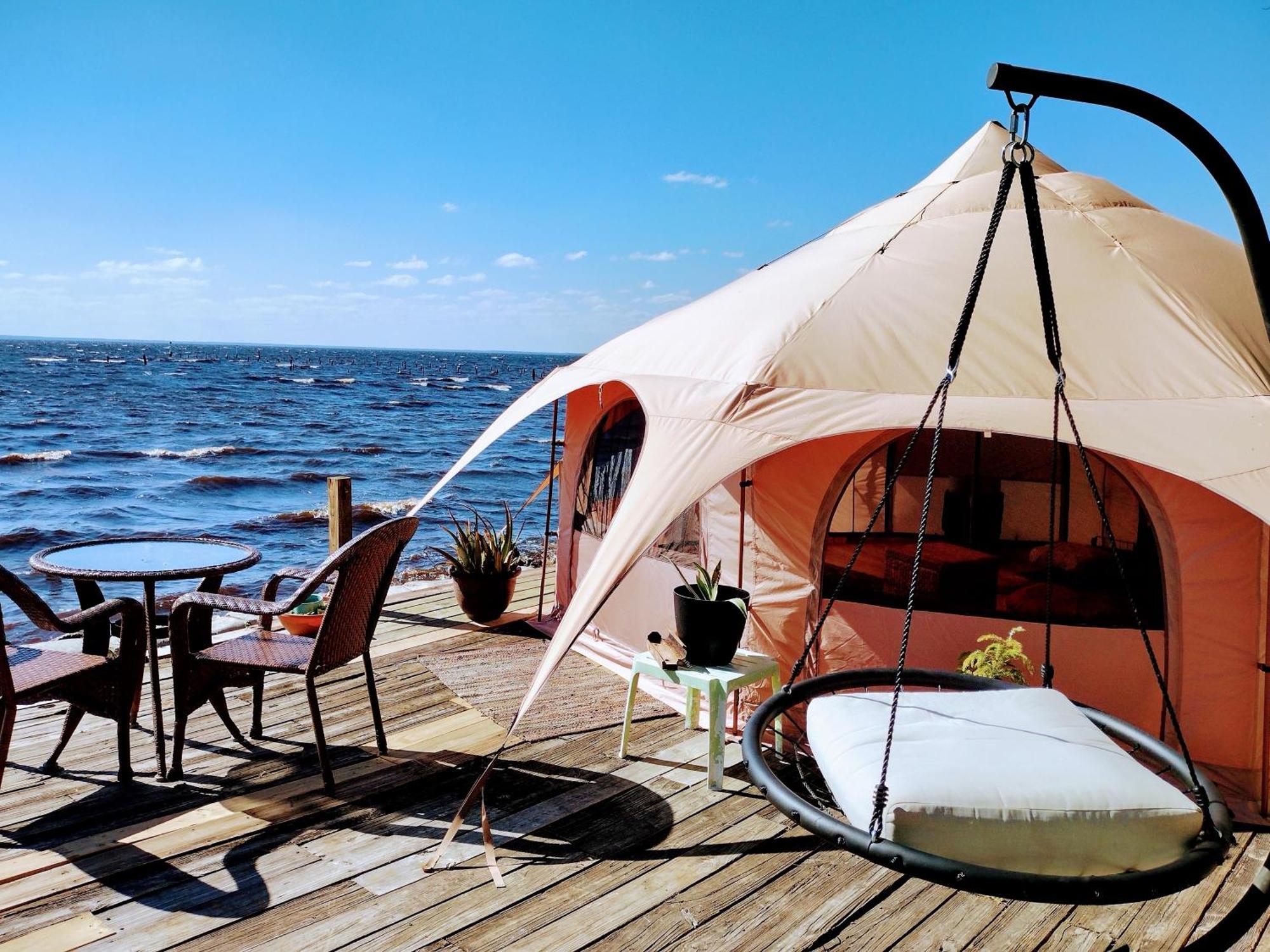 The Lodge At Runaway Bay Seville Buitenkant foto